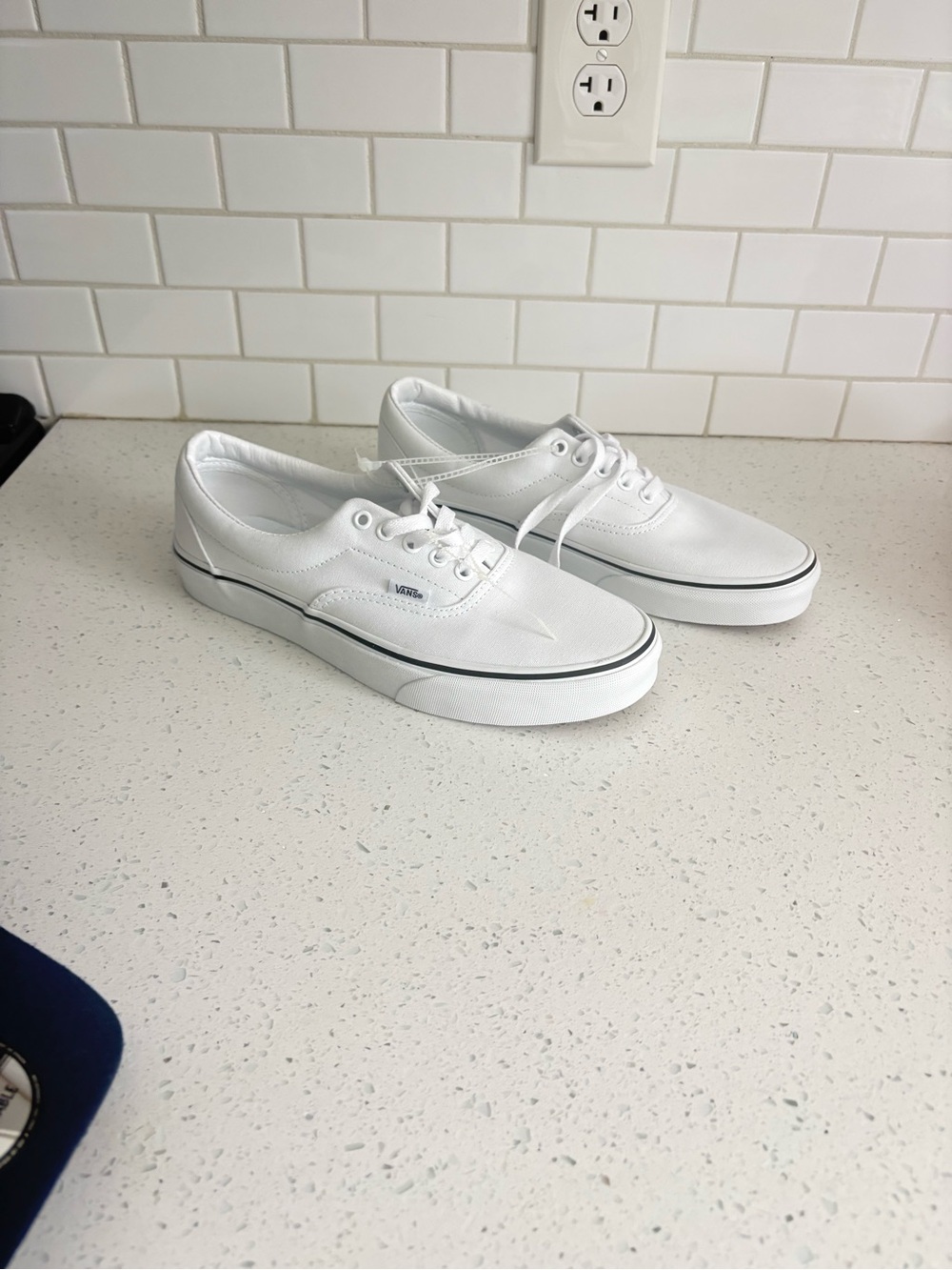 NWOT VANS Authentic White Sneakers with Black Rim Men’s 9.5
